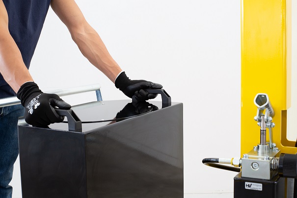 Hebe- und Transportgeräte Werkstattkrane von Flex Lifting
